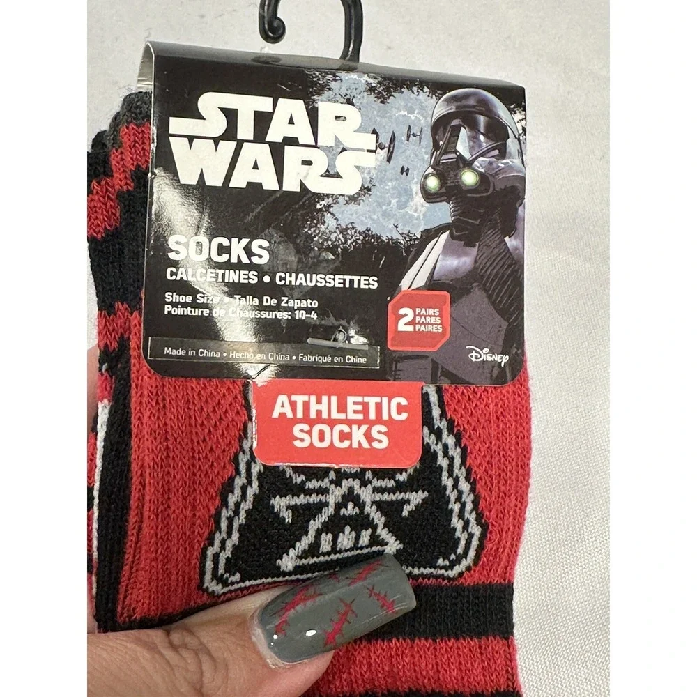 STAR WARS boys athletic crew socks 2 pairs size 10-4